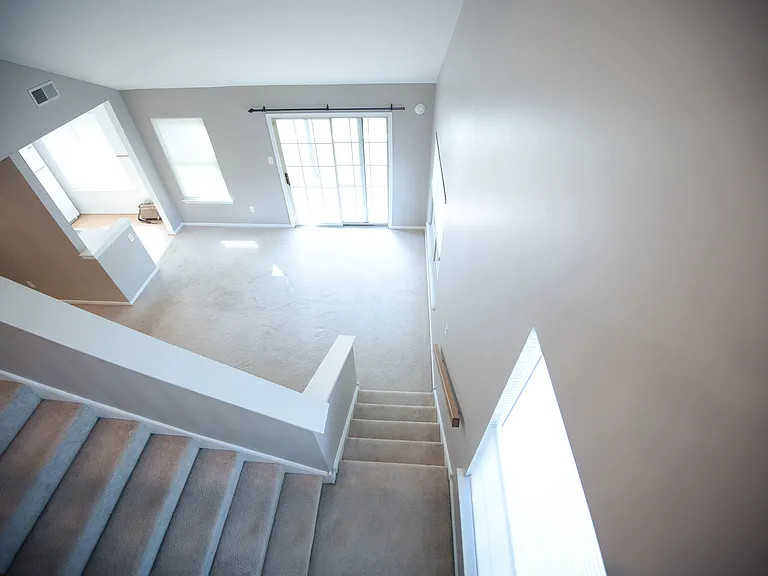 2016 Foxmeadow Cir #2016 — Photo 11