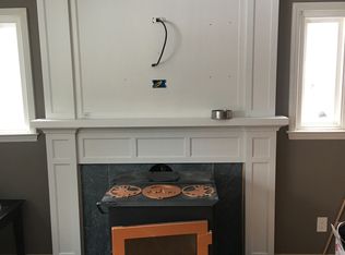 206 W Sutton Rd, Sutton, MA 01590