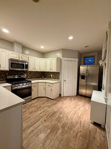 206 Hancock Ave Photo 1