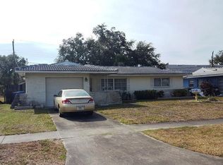 3232 Keene Park Dr, Largo, FL 33771