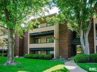 7127 N Terra Vista Dr #4101, Peoria, IL 61614