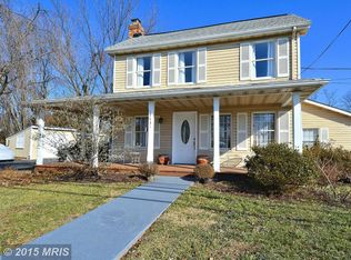 19431 Fisher Ave, Poolesville, MD 20837
