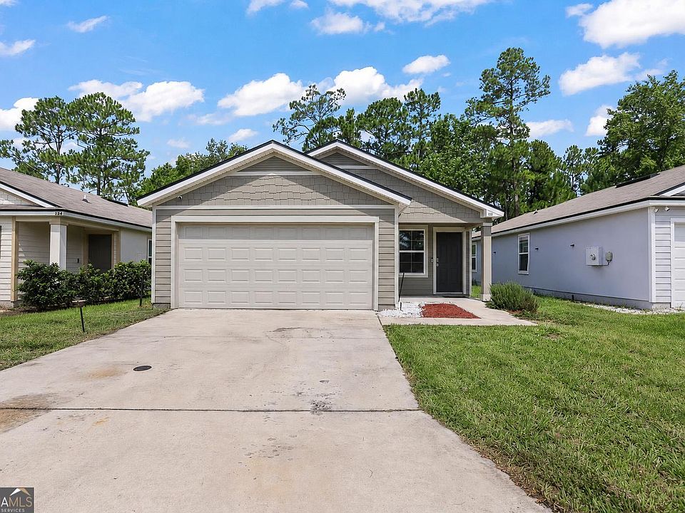 1st image of 132 Ashwood Cir
