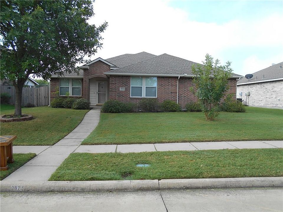 1st image of 2924 Sheridan Ln