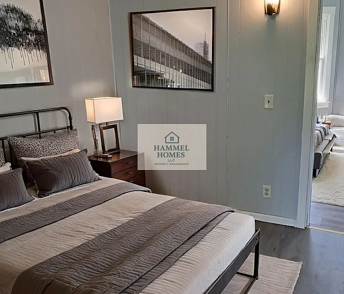 509 E 3rd St S #1 — Photo 6
