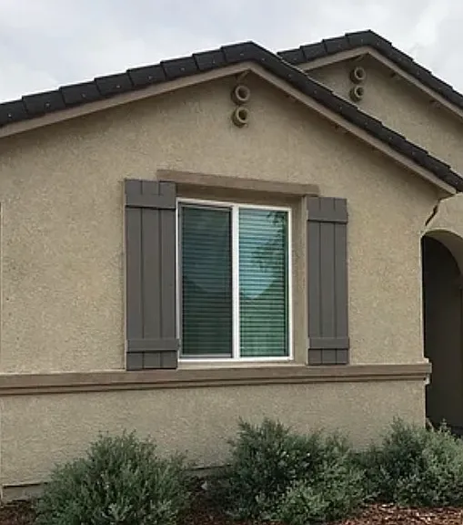 Summit Dr — Photo 1