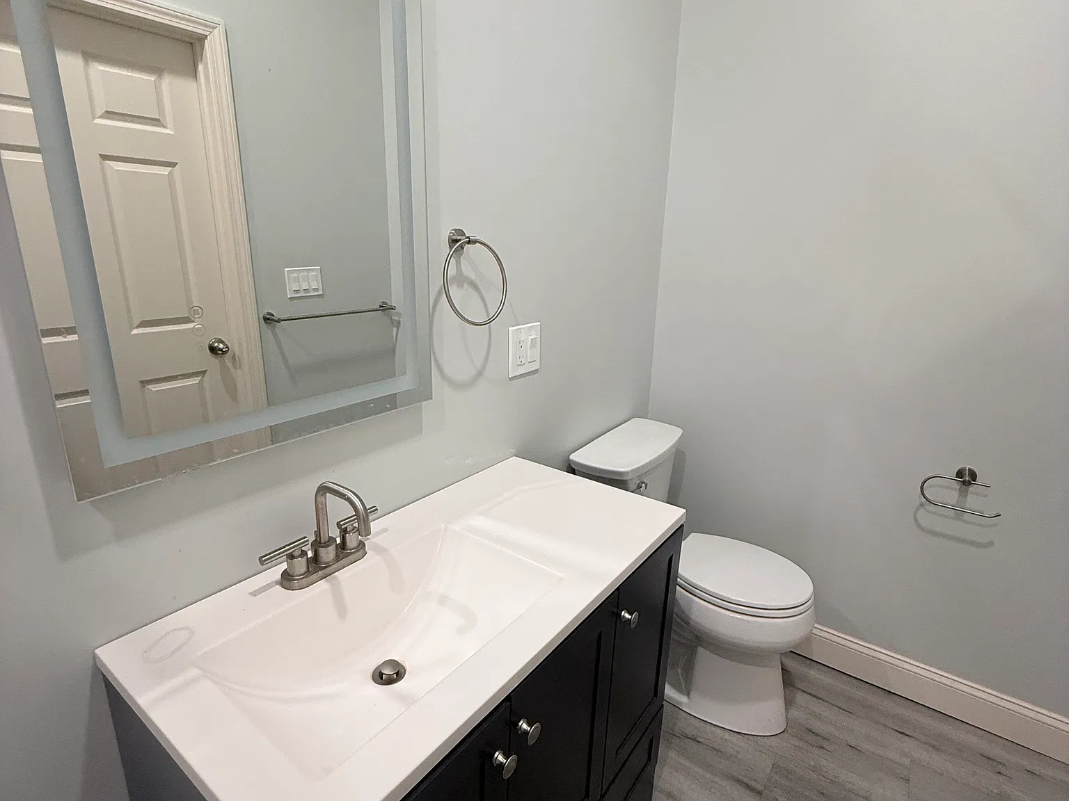 285 W Shore Rd — Photo 4