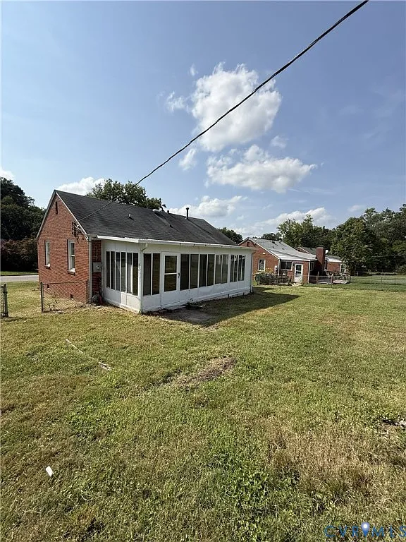 2 bed, 1.0 bath, 1150 sqft, $1,800 — Photo 3