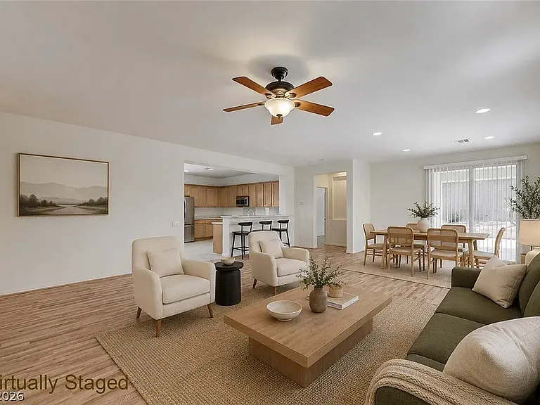 2444 Urrard St — Photo 7