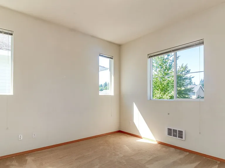 1272 Cooper St — Photo 14