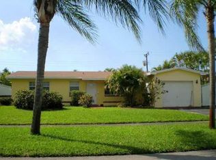 530 SW 70th Ave, Pembroke Pines, FL 33023