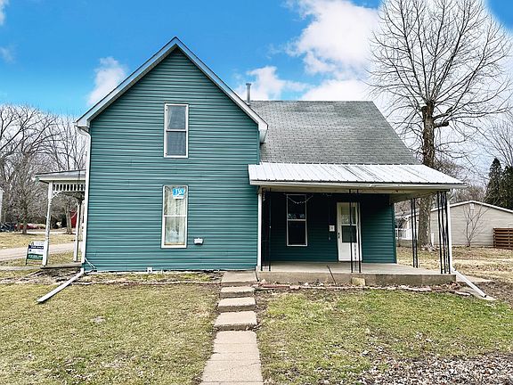 4th image of 604 Tremont St