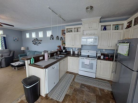 4th image of 105 Rens Rd Lot 32