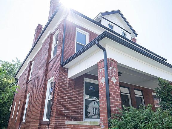 4th image of 434-436 Oakwood Ave