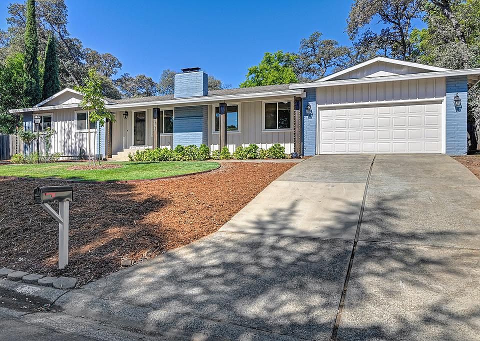 1st image of 3134 Stanford Ln