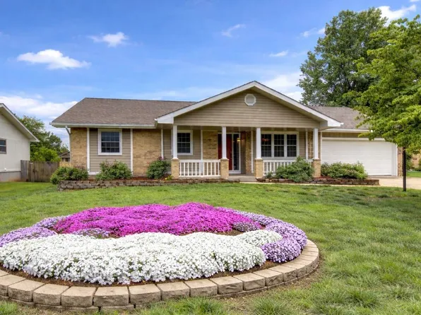 916 E Meadowlark Street, Springfield, MO 65810