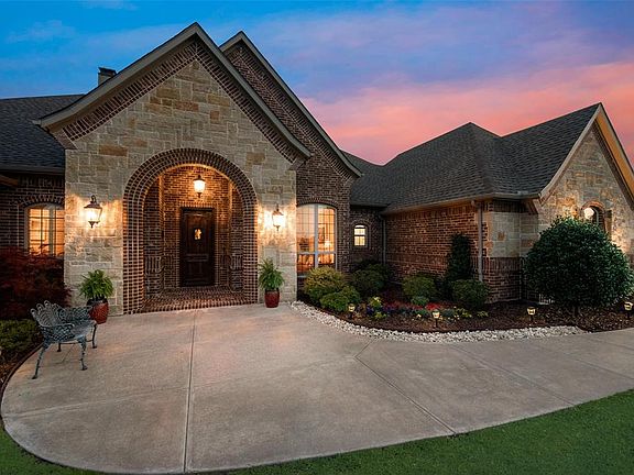 5th image of 12198 Livingston Way