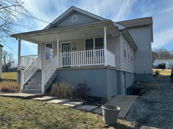 111 Bartley Ln, Altoona, PA 16601
