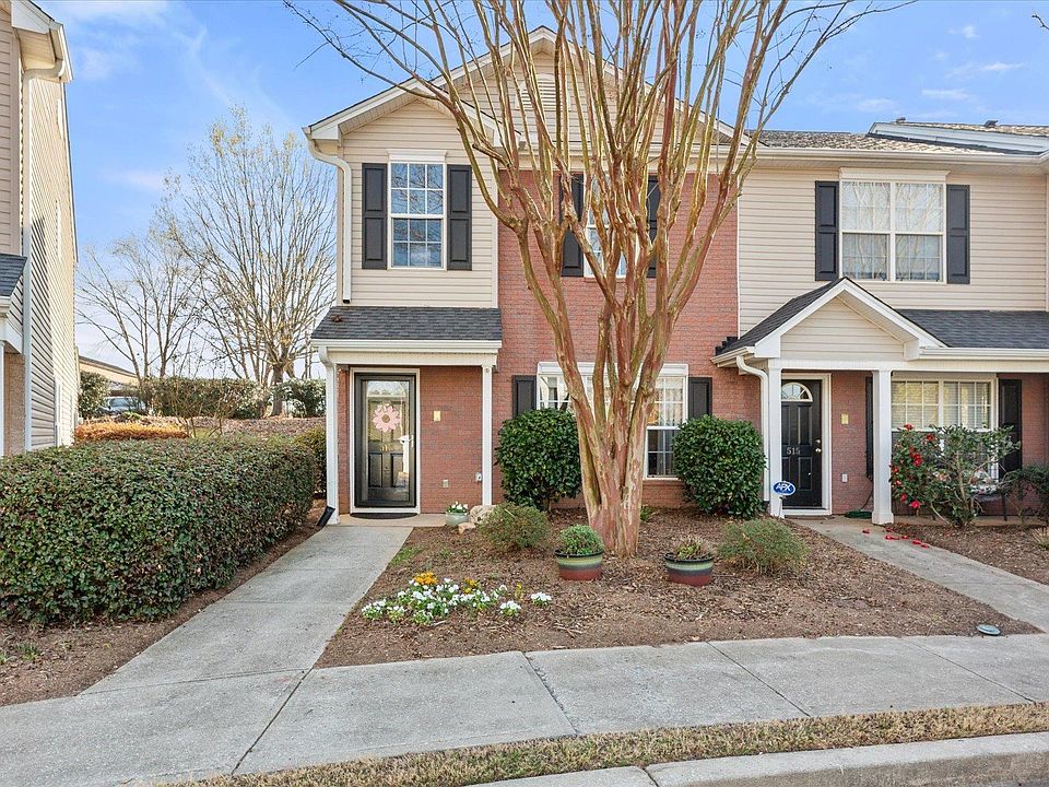 1st image of 513 Waterbrook Dr