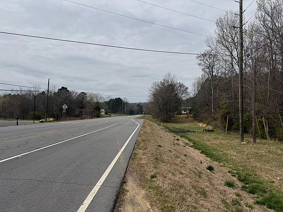 4th image of 2211 Catoosa Pkwy
