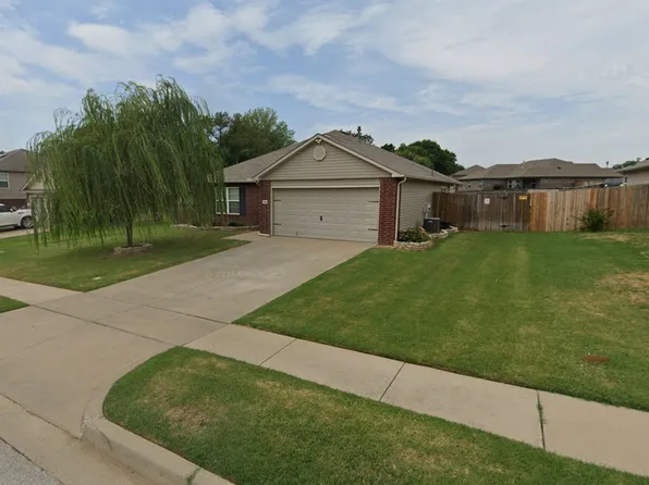 7508 S Gardenia Ave, Broken Arrow, OK 74011