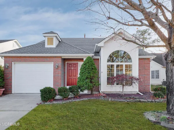 1665 Goldspire Road, Toms River, NJ 08755