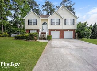 1487 Buckingham Ct, Hampton, GA