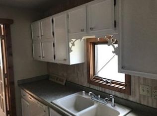 416 Atkinson St, Mukwonago, WI 53149