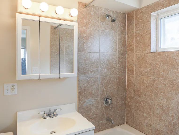 6414 N Ridge Blvd #2K — Photo 6