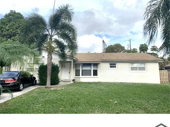 3555 Pandora Ave, Boynton Beach, FL 33436