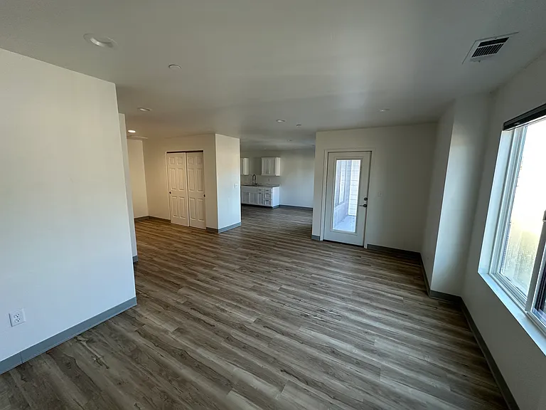 2424 Newburg Rd #2424 — Photo 20