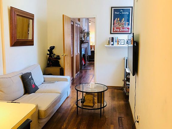 4th image of 45 W 74th St APT 14