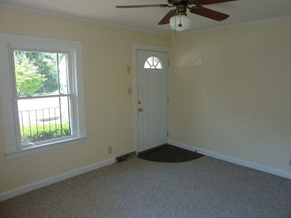 2nd image of 1025 Askin St
