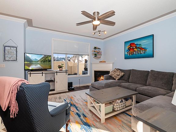 4th image of 46360 Valleyview Rd #129