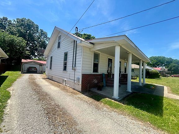 3rd image of 230 E 3rd St