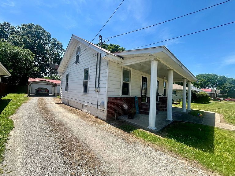 Listing photo 3