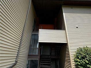 505 Village Blvd N, Baldwinsville, NY 13027