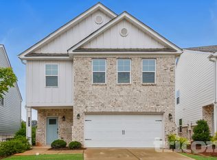 2977 McKenzie Dr, Lawrenceville, GA 30044