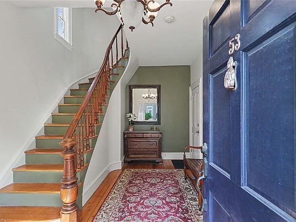5th image of 53 Governor St APT 3