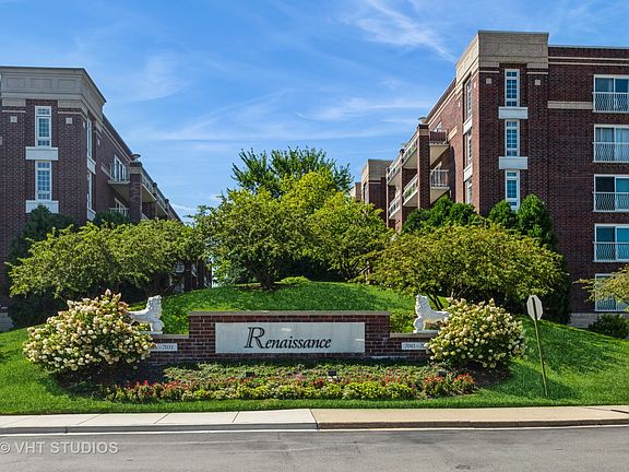 2nd image of 7031 W Touhy Ave APT 404