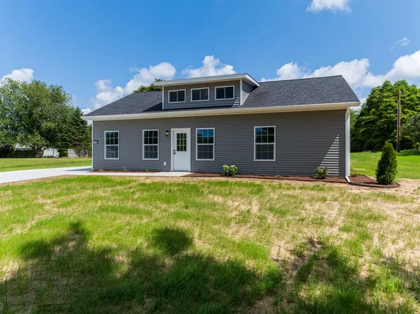 201 Worden St, Marcellus, MI 49067