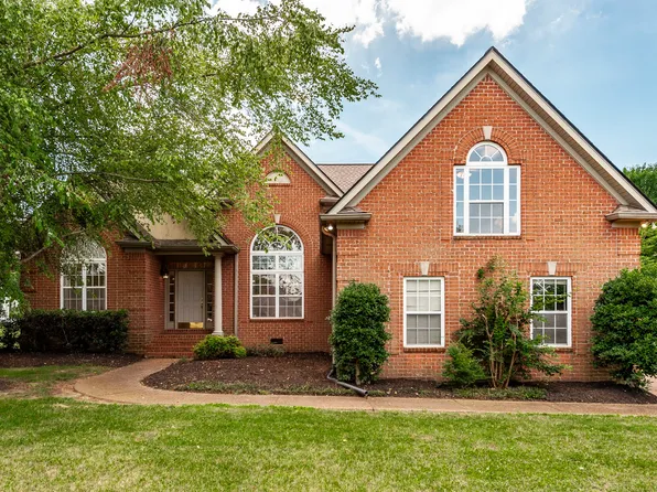 1703 Wrencrest Dr, Mount Juliet, TN 37122
