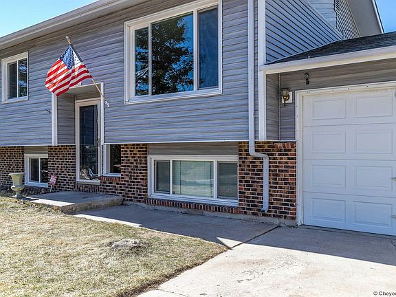 4th image of 708 Cottonwood Dr