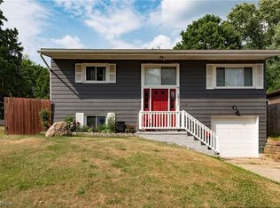 1371 Betana Ave, Akron, OH 44310