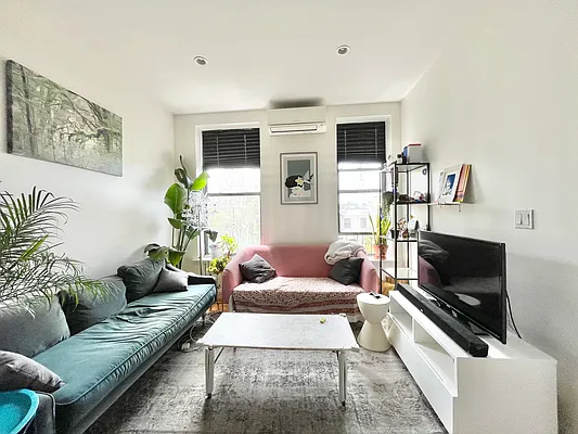 Rented by Compass | media 2