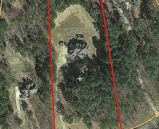 3rd image of 403 Woodland Hills Dr
