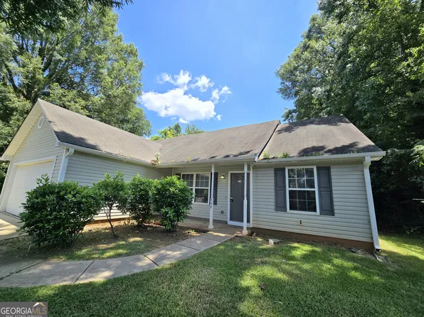 999 Dixie Dr, Jonesboro, GA 30236