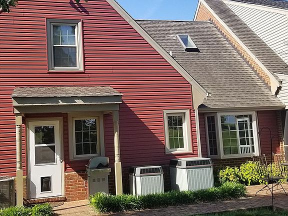 5th image of 797 Highland Dr