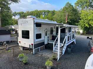 111 Beach Harbor Dr #E272, Grasonville, MD