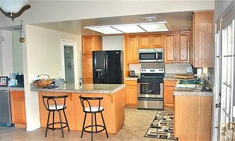 4th image of 52400 Avenida Vallejo
